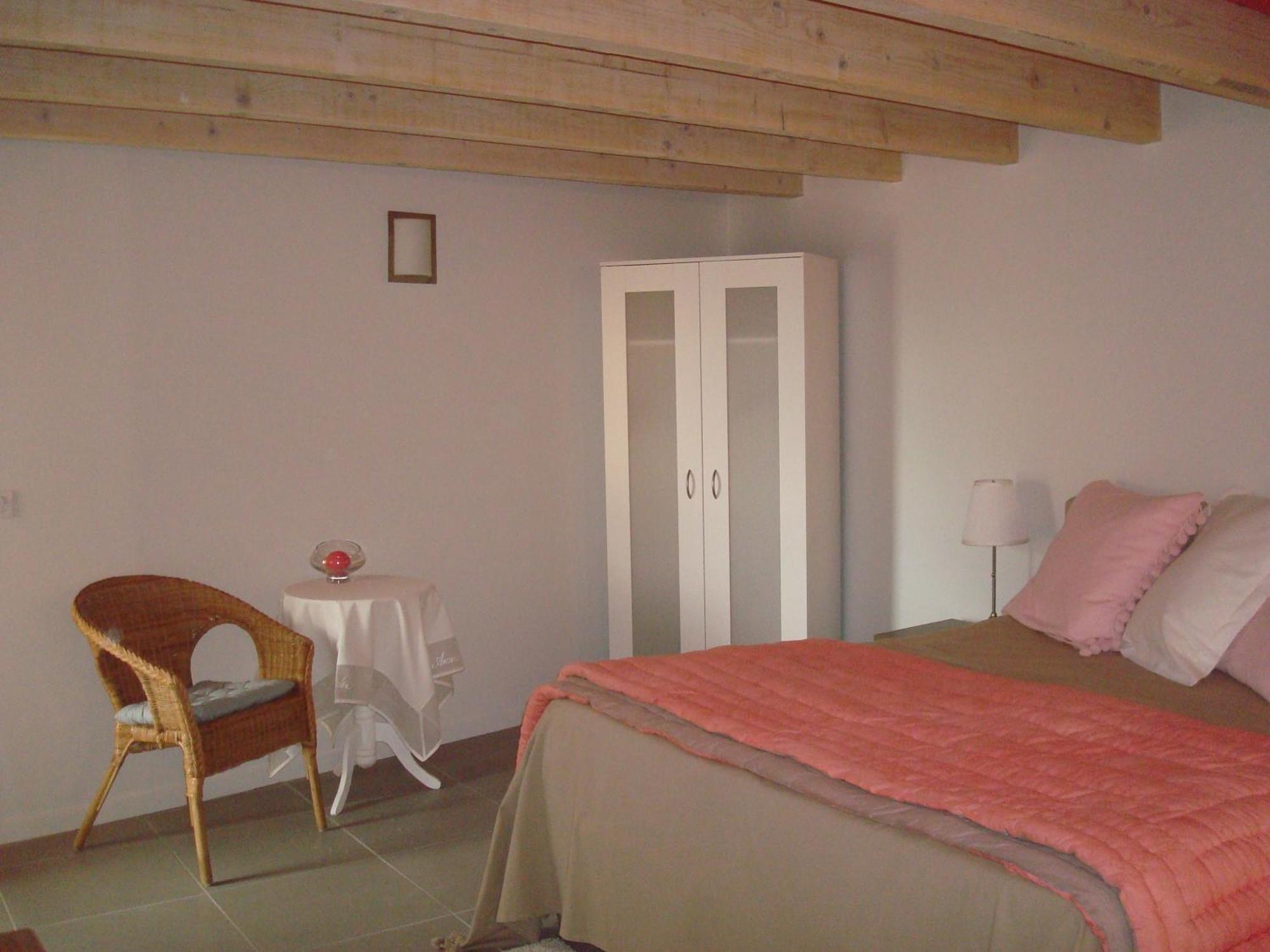 Chambre D'Hotes Les Plaisances Saint-Julien  Exteriör bild